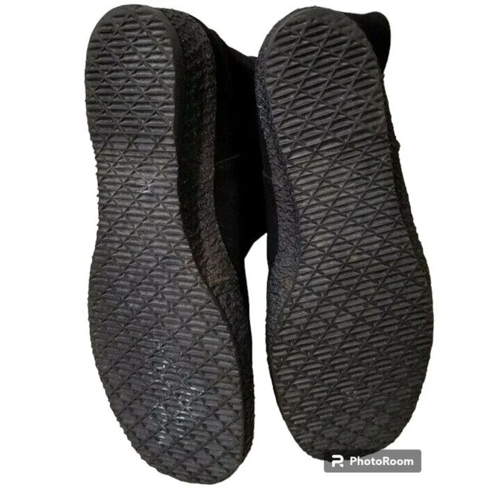 Medicus Black Suede Boots Size 8 Fur Lined Rubber Sole Side Zip Comfort
